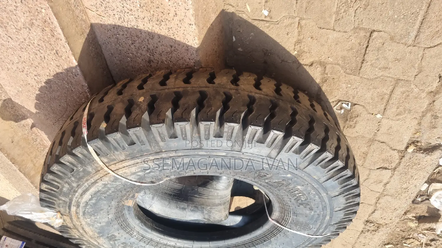 1200r20 MRF Mudgrip