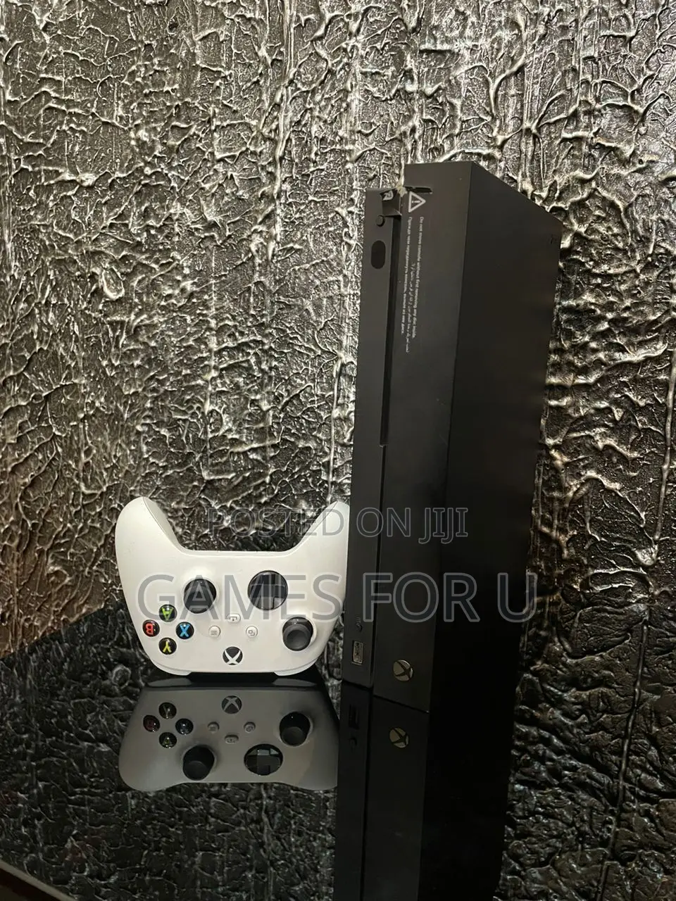 Xbox One X Used With One Game Contteoller $$55