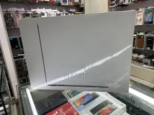 New Laptop Apple MacBook Air 8GB Apple M2 SSD 256GB