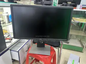 22.5 Inches Smart Dell Monitor