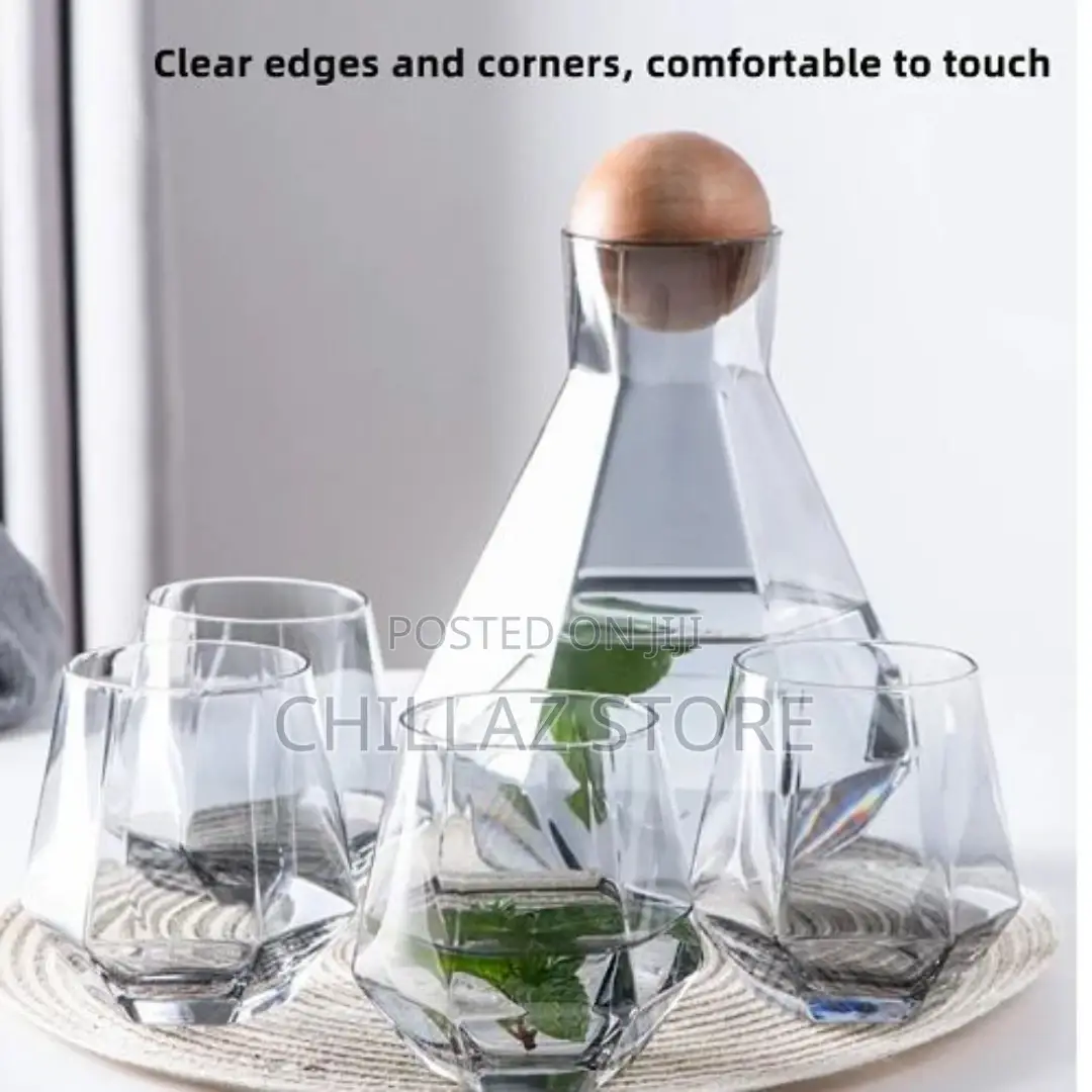 4 Water Glasses,1jug With Wooden Stopper and a Tray
