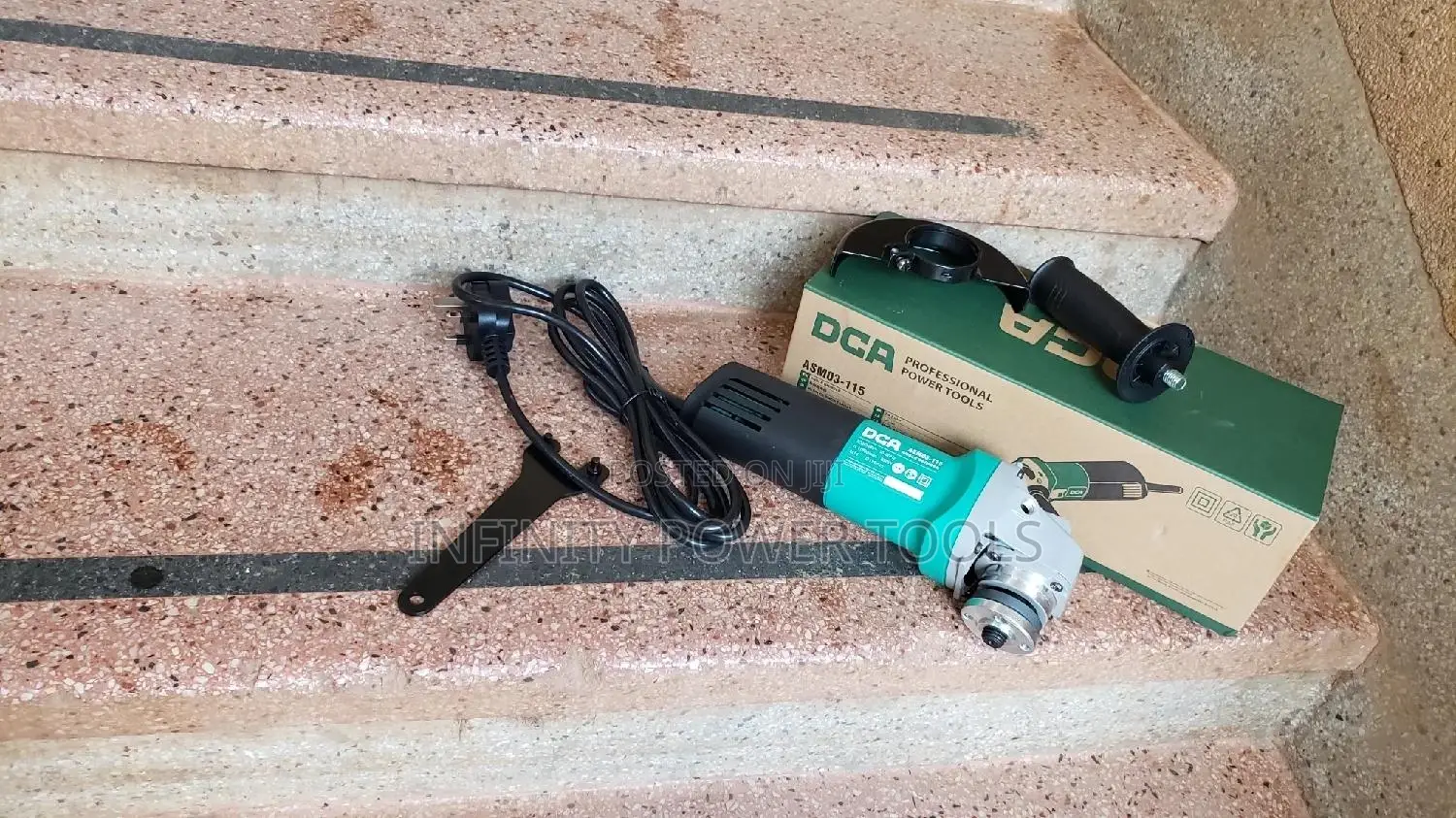 Angle Grinder DCA ASM03-115