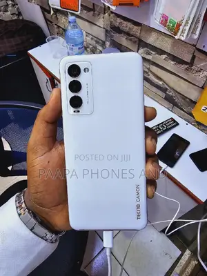Tecno Camon 18 128 GB White
