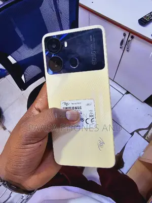 Itel P40 64 GB Yellow