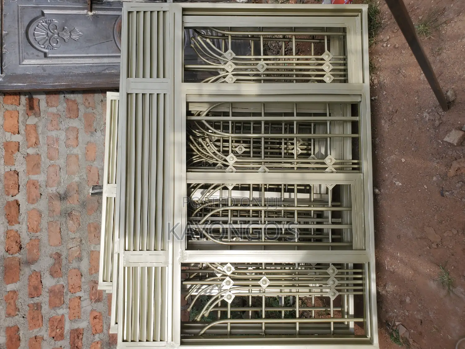 Windows Metalic