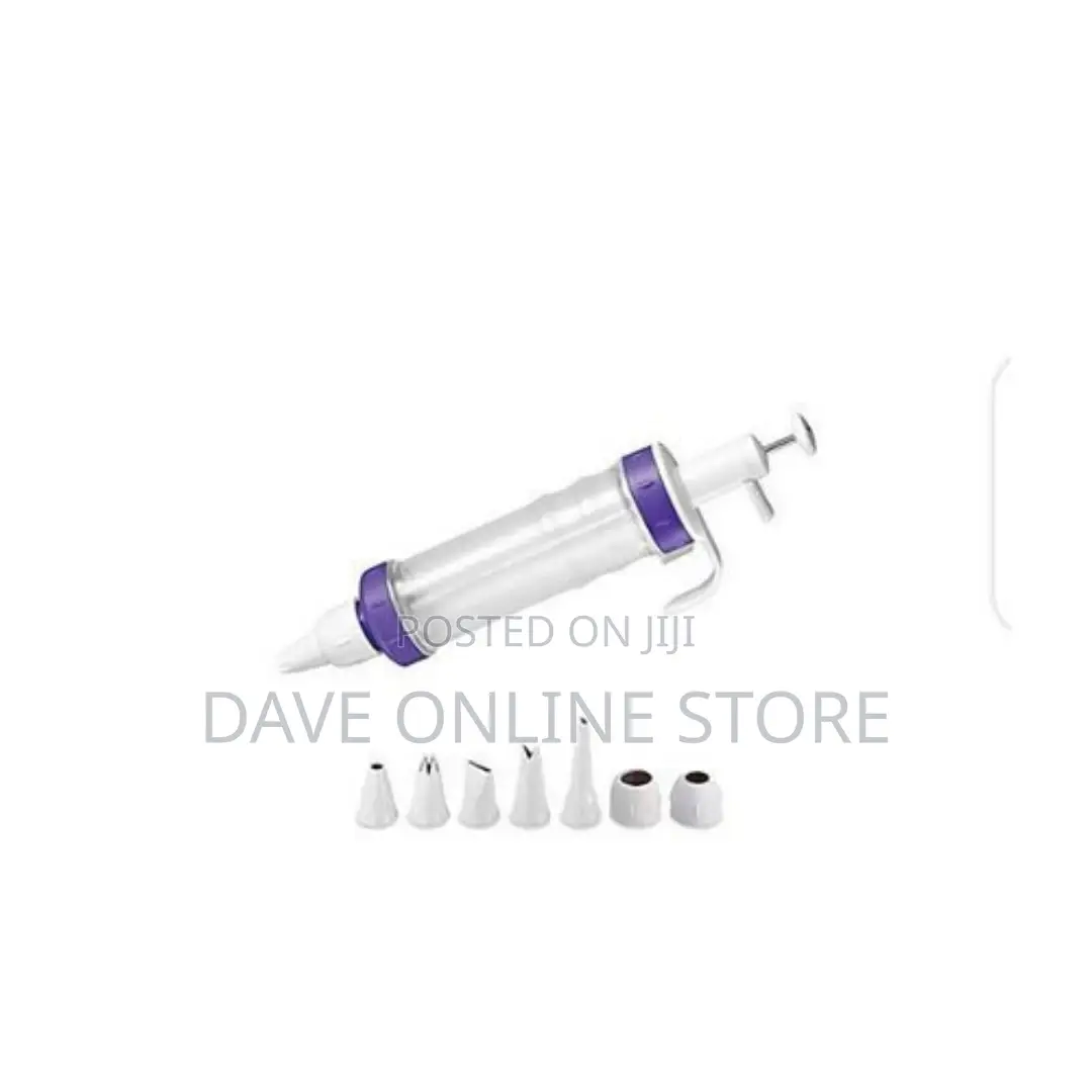 None Dessert Decorator Plus Cake Decorating/Icing Tool Set .