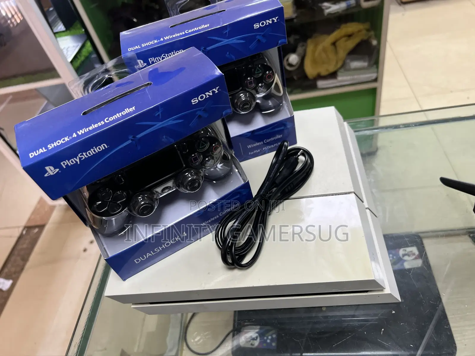 Sony Ps4 Chipped With 20 Games