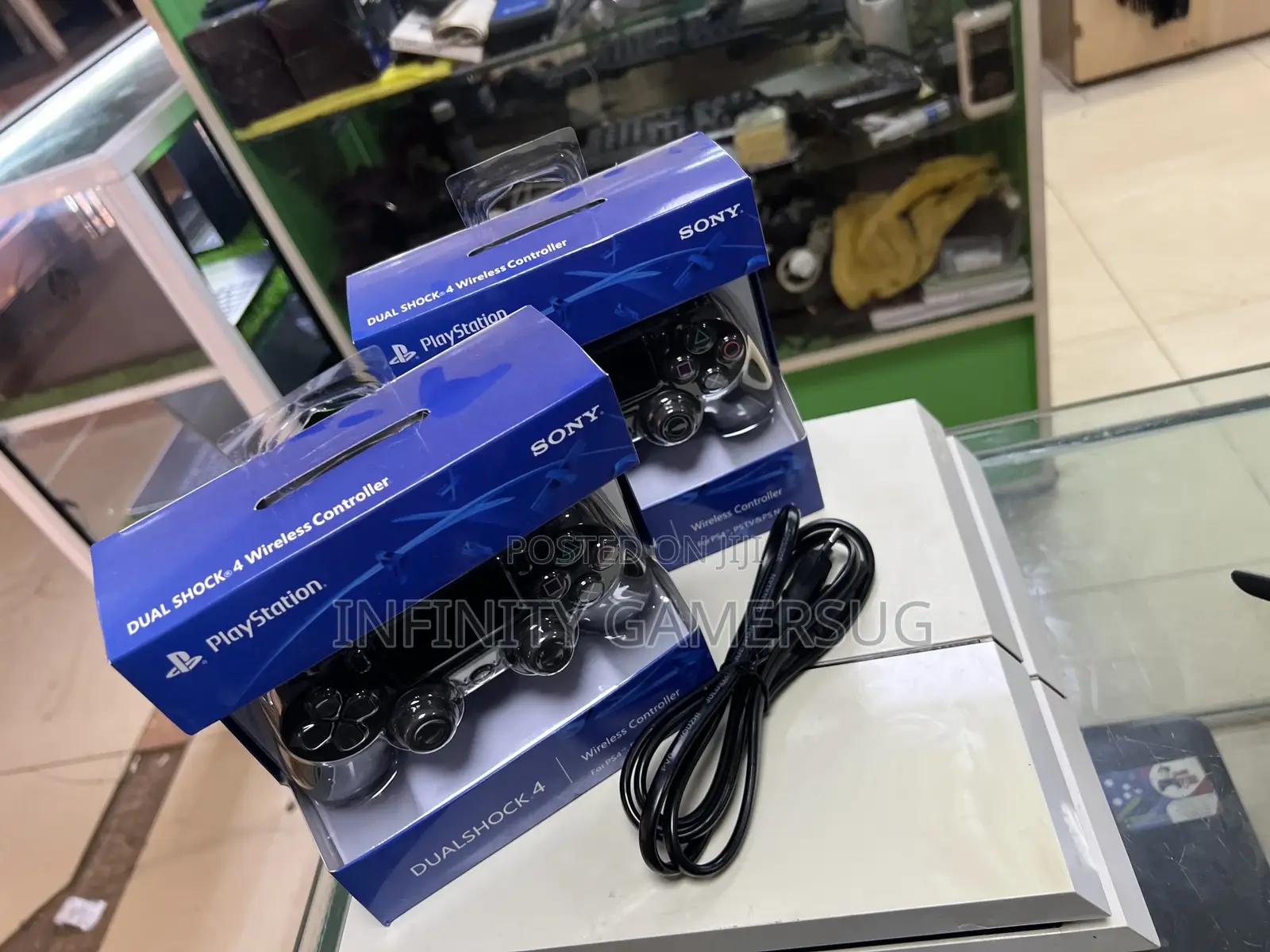 Sony Ps4 Chipped With 20 Games