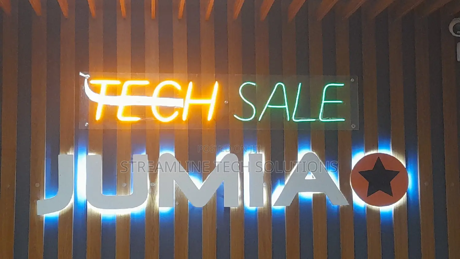 3D /2d/ Lightbox Posters/Signages