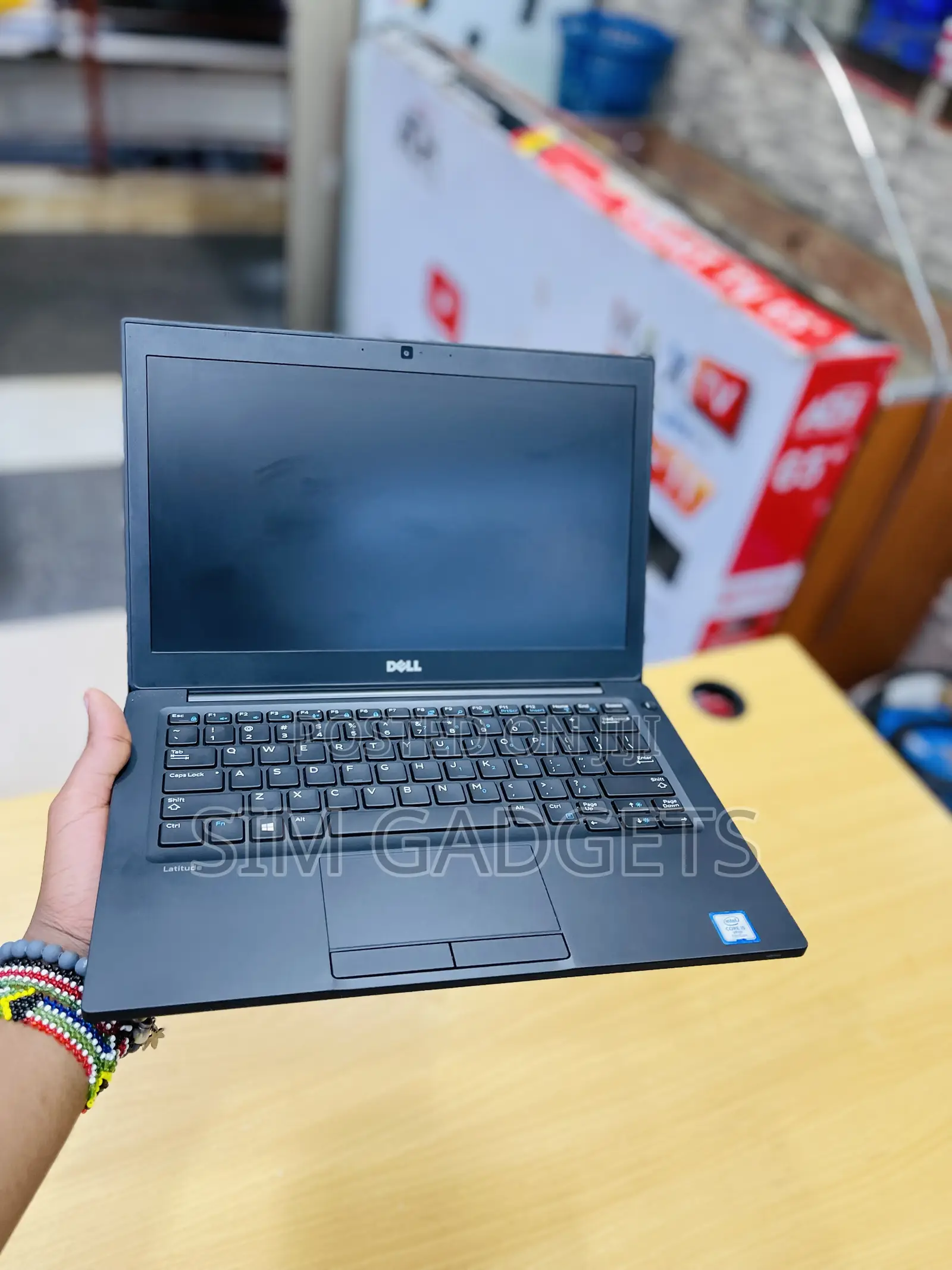 Laptop Dell Latitude 7640 8GB Intel Core I5 SSD 256GB