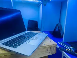 Laptop HP EliteBook 840 G5 8GB Intel Core I5 SSD 256GB