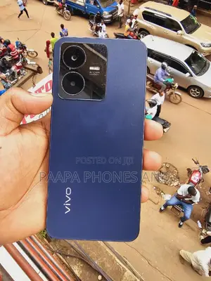 Vivo Y22 64 GB Blue