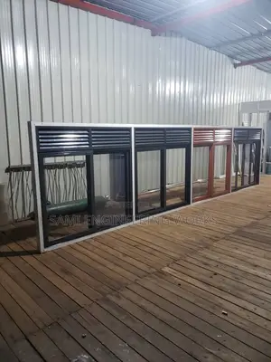 Luxury Aluminum Slidding Window in Different Colors