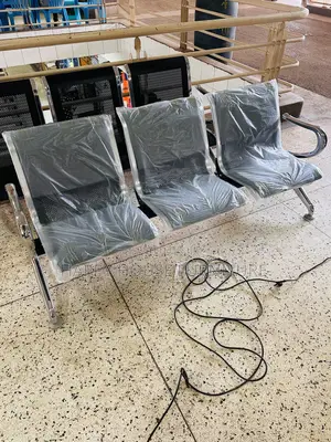 Cushioned Airport Chair (3 Seater)