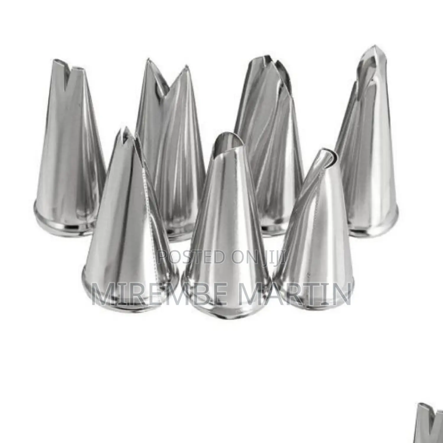 8 PCS Stainless Steel Icing Pipping Set.