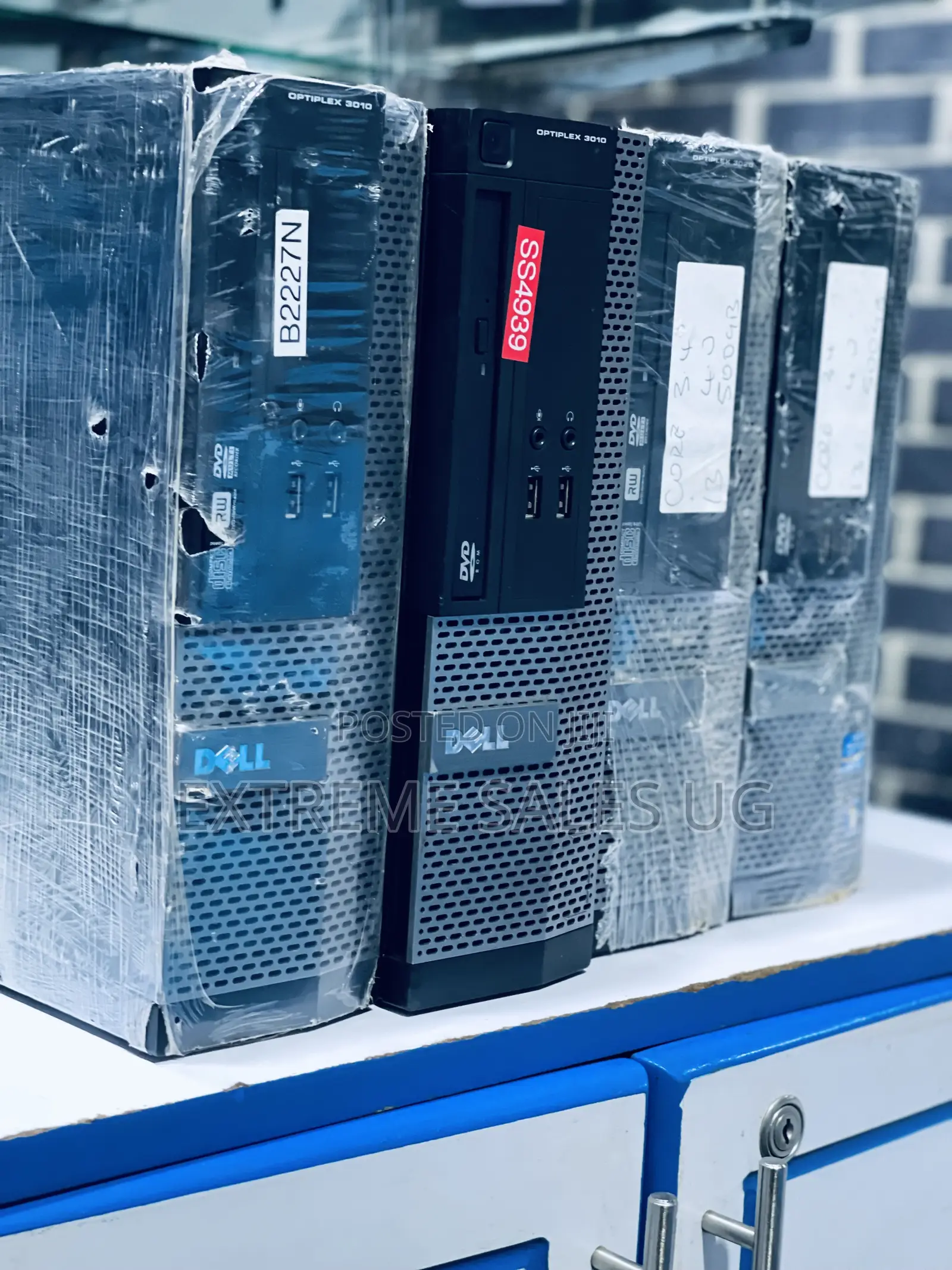 Desktop Computer Dell OptiPlex 3090 4GB Intel Core i3 HDD 500GB