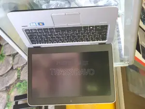 Laptop HP EliteBook 820 G2 8GB Intel Core I5 HDD+SSD 500GB