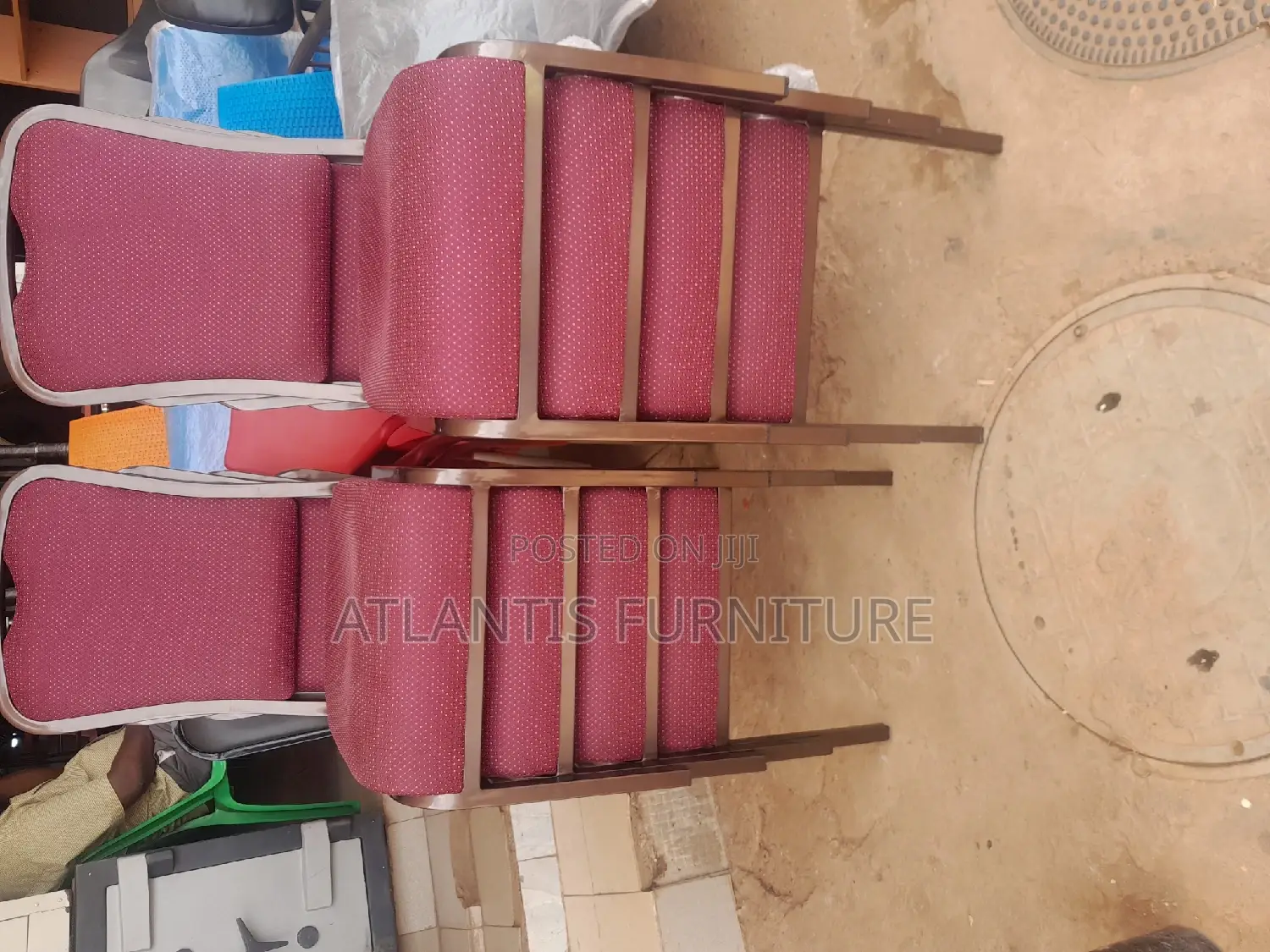 Maroon Colour Comfulance Chair for Hotel