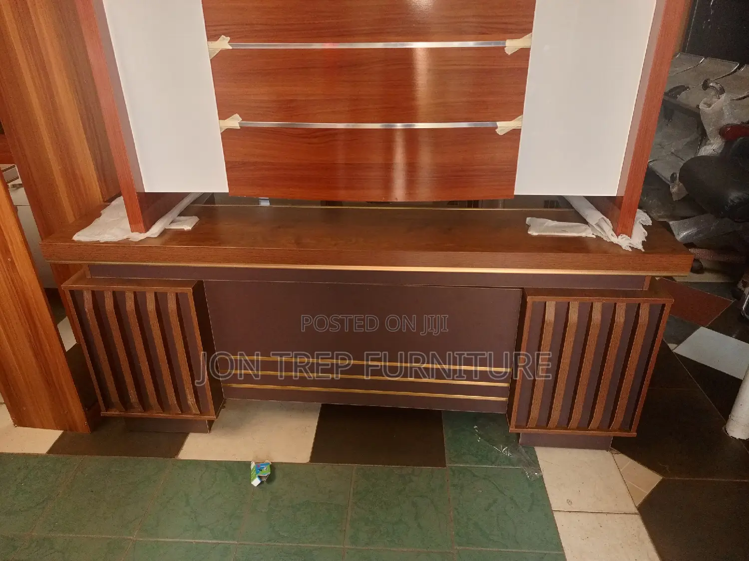 Executive Director Office Table 180cm