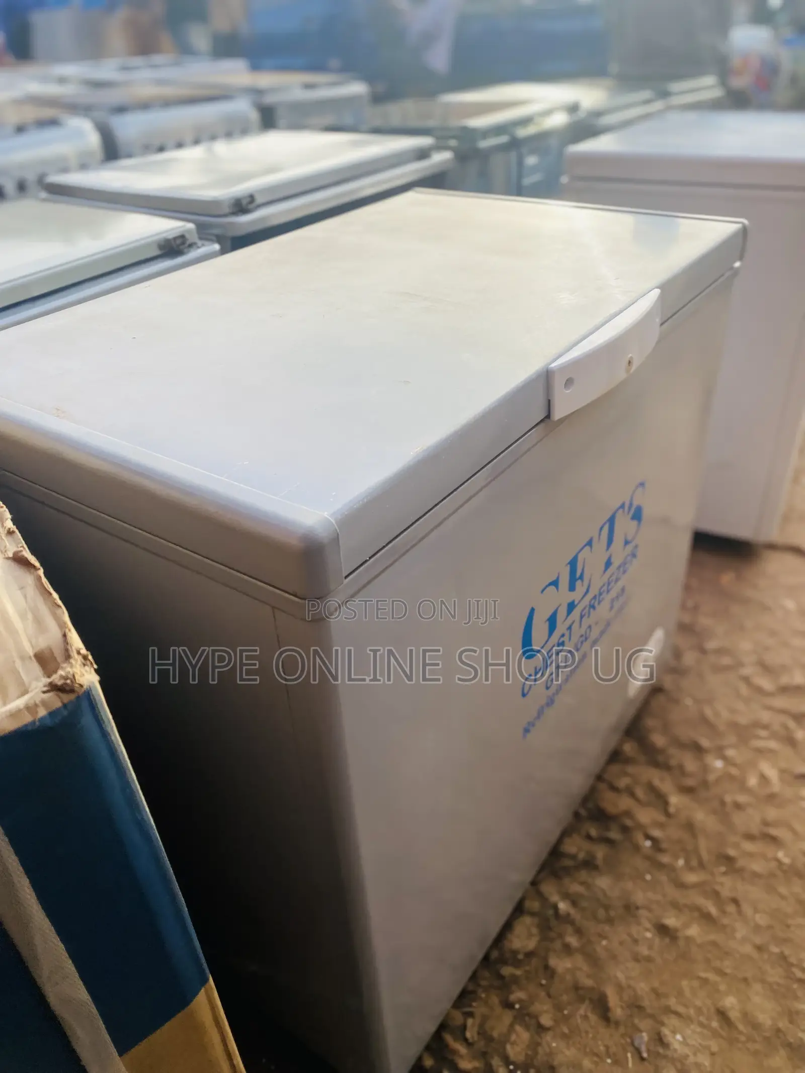 250L Deep Freezer Fridge Ug