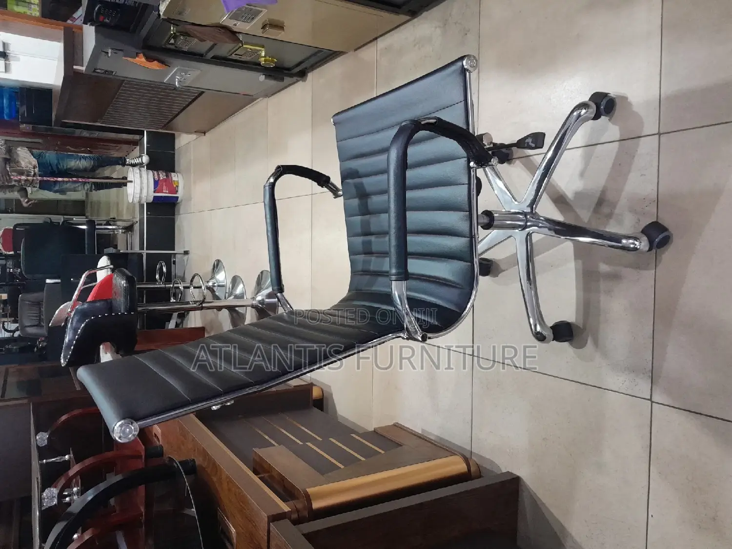 Extraordinary Board Room Chair