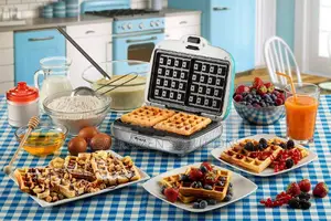 Italy ARIETE Vintage Non-Stick Plate Blue Waffle Maker 700W