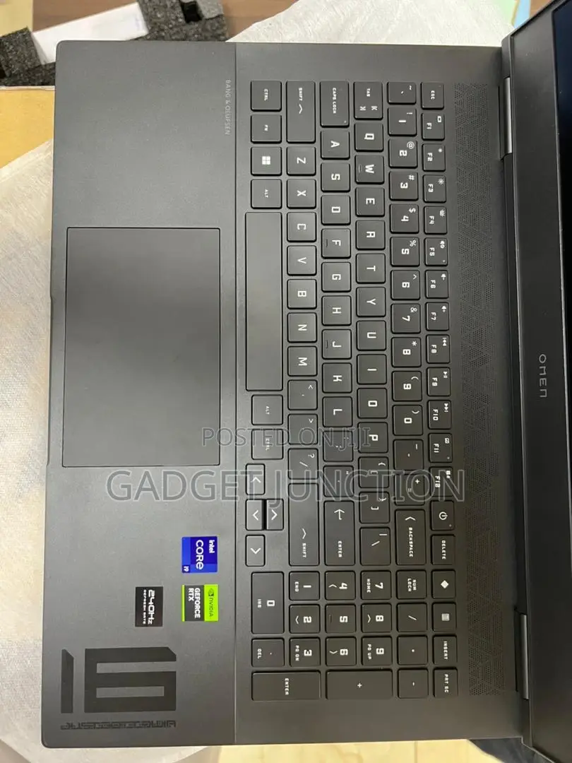 New Laptop HP Omen 16 16GB Intel Core I9 SSD 1T