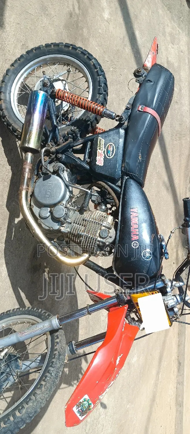 Yamaha 2016 Black