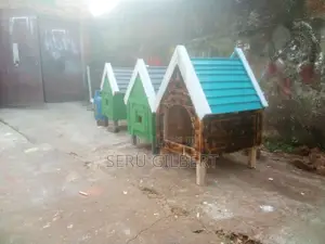 FFT Nice Dog House Available