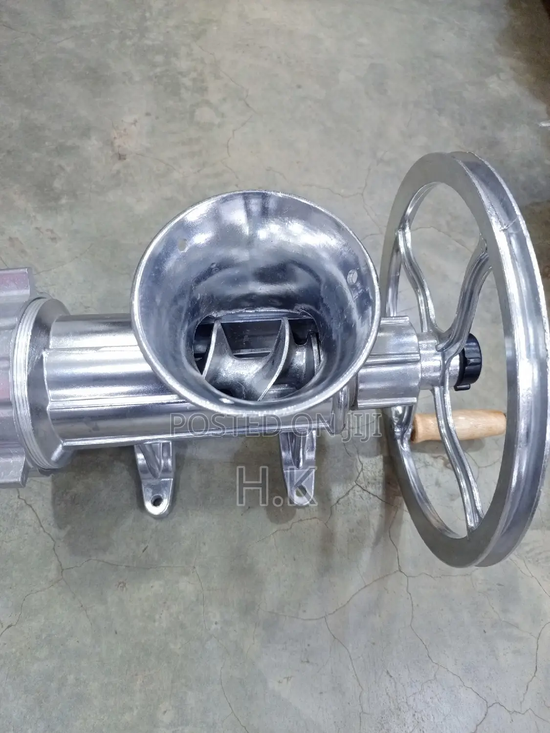 32# Meat Mincer