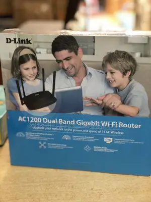 DIR-825M AC1200 MU-MIMO Wi-Fi Gigabit Router