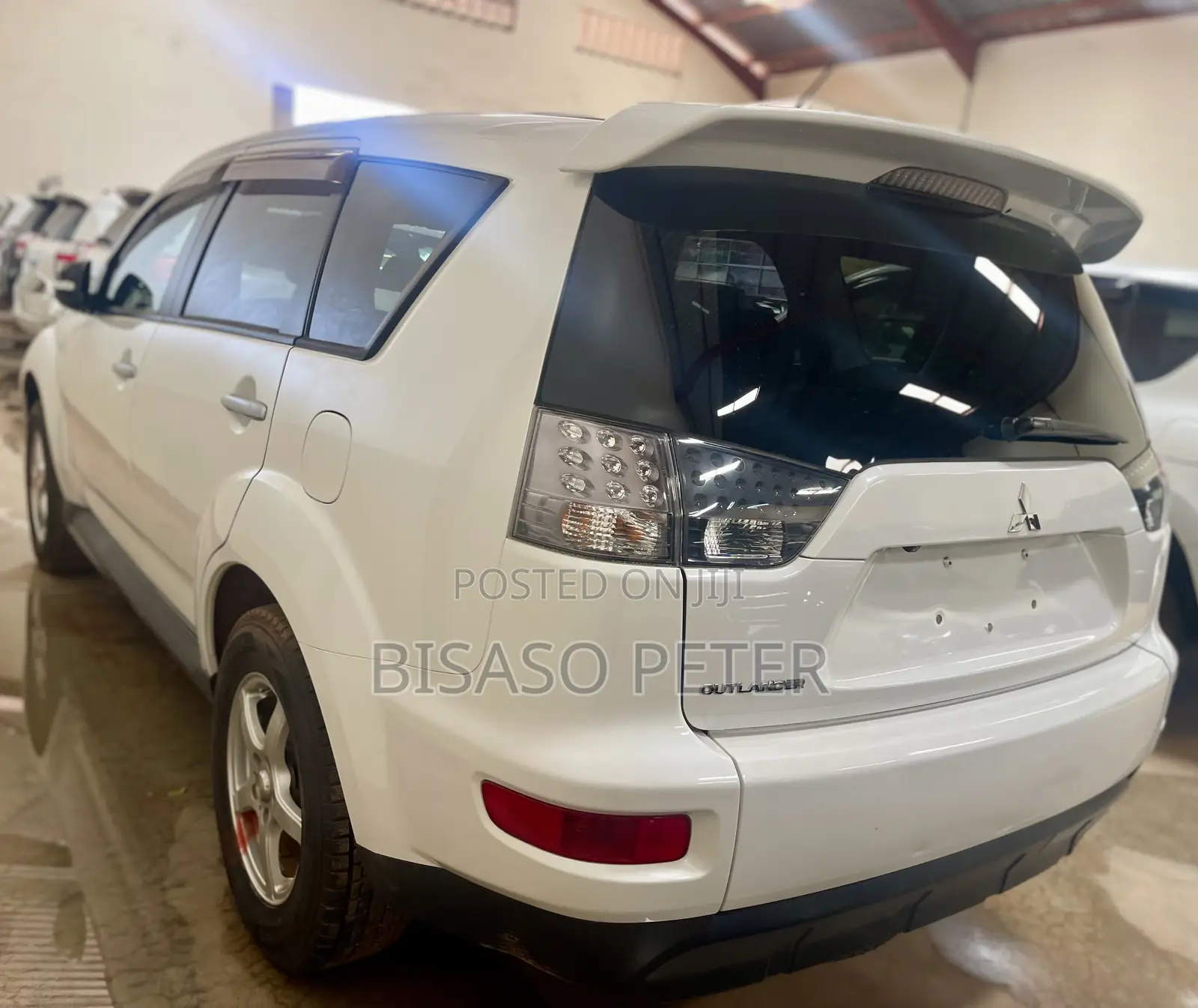 Mitsubishi Outlander 2.4 2009 White