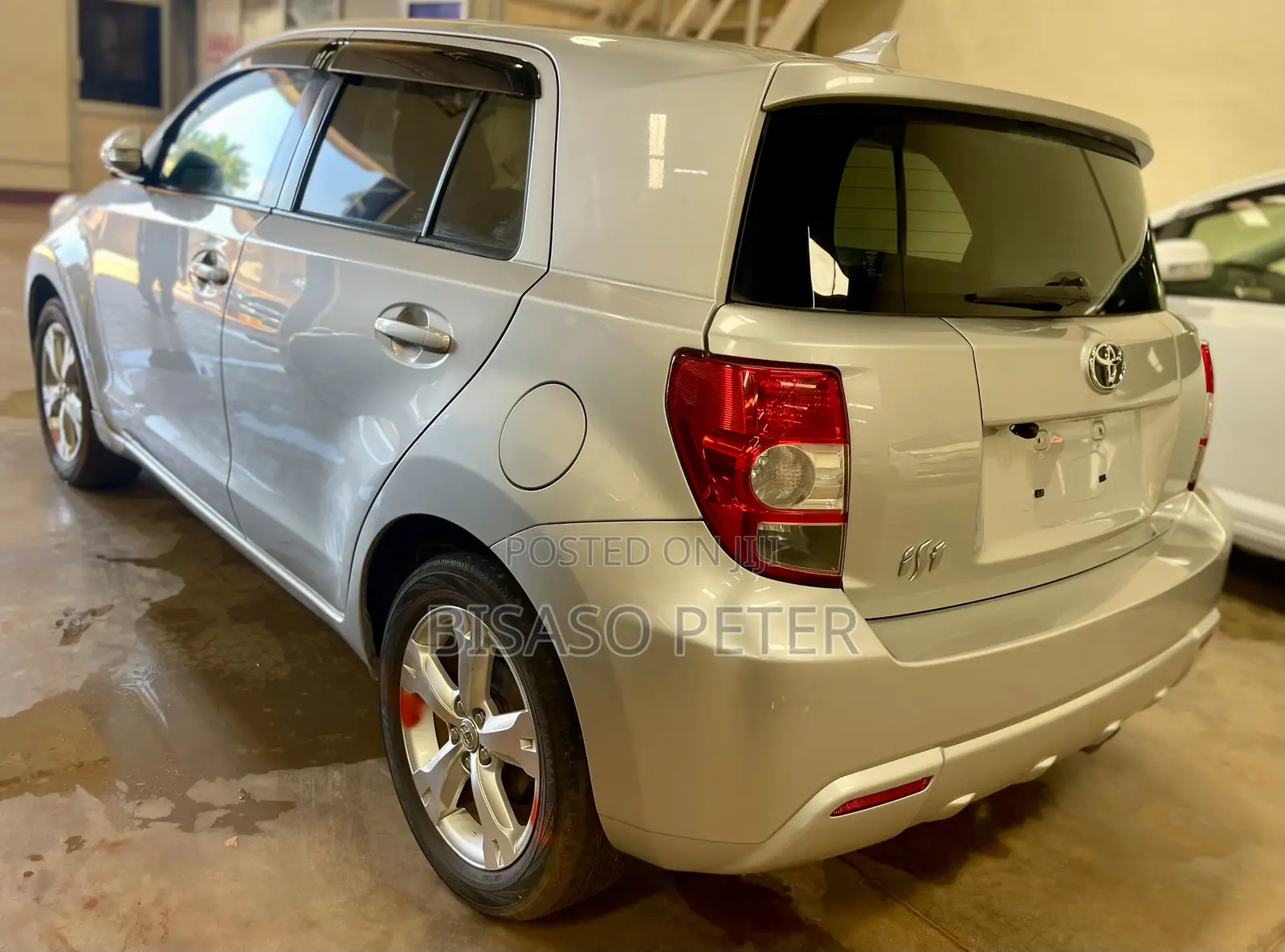 Toyota IST 2009 Silver