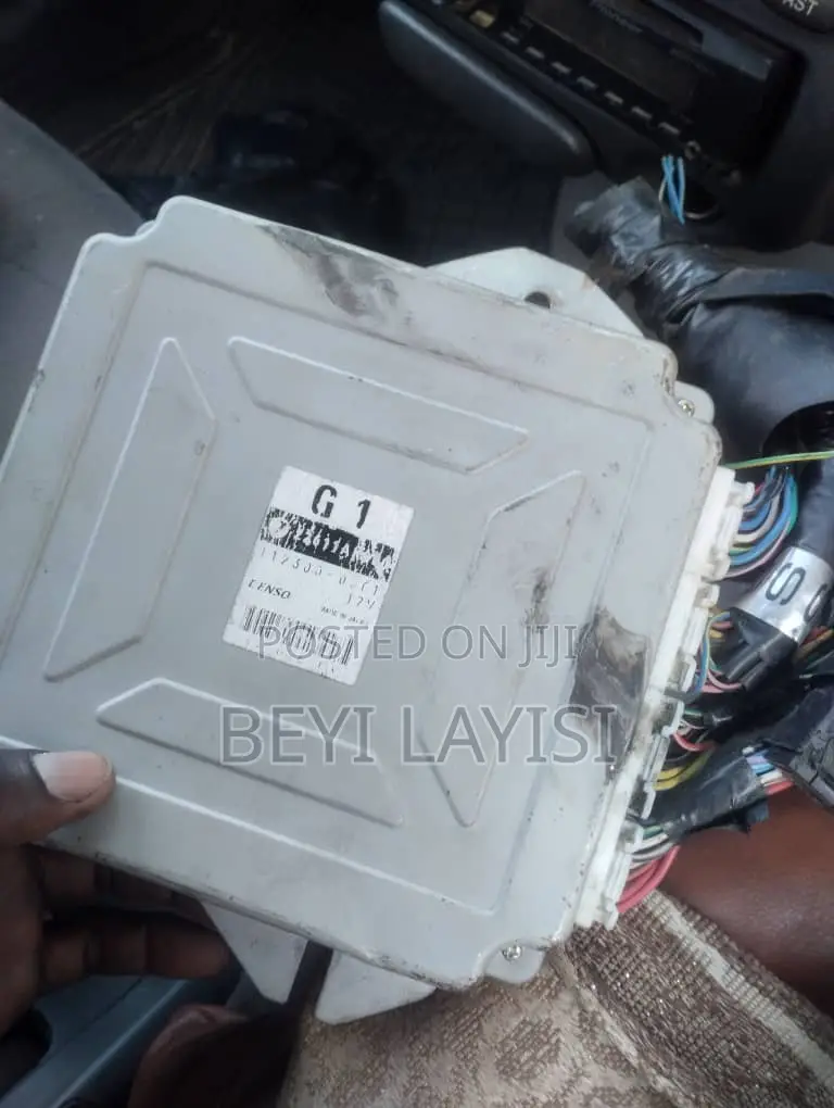 Subaru Legacy Outback Computers Engine Control Unit