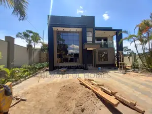 Furnished 5bdrm Duplex in Kyanja Rich, Nakawa for sale