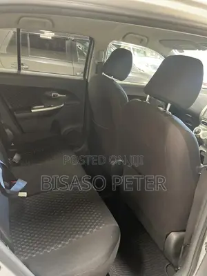 Toyota IST 2009 Silver