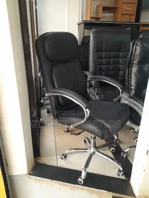 Nice Steel Arms Office Chair