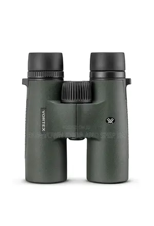 Triumph HD 10X42 Binoculars