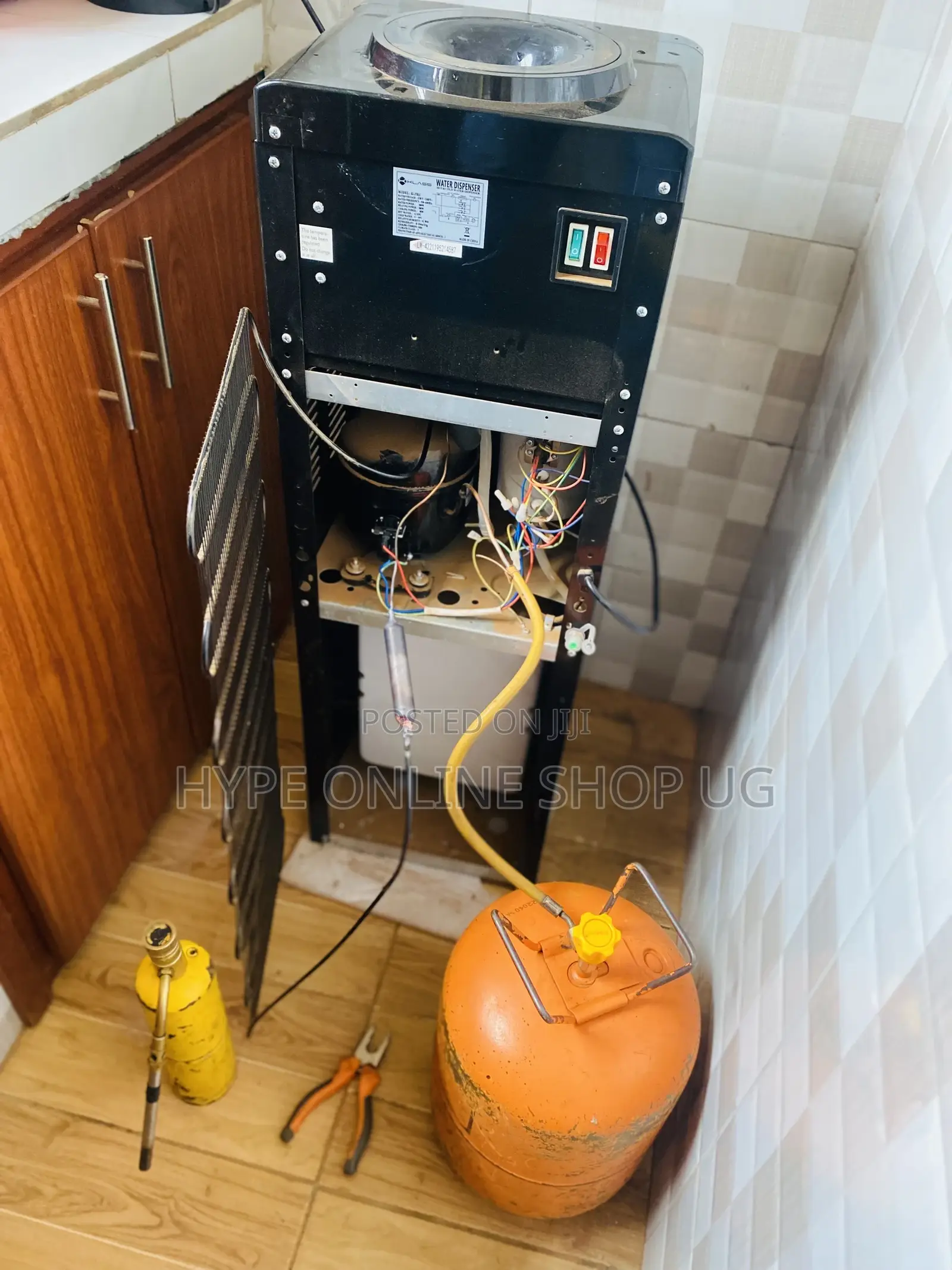 Water Dispenser Gas Refilling System Service