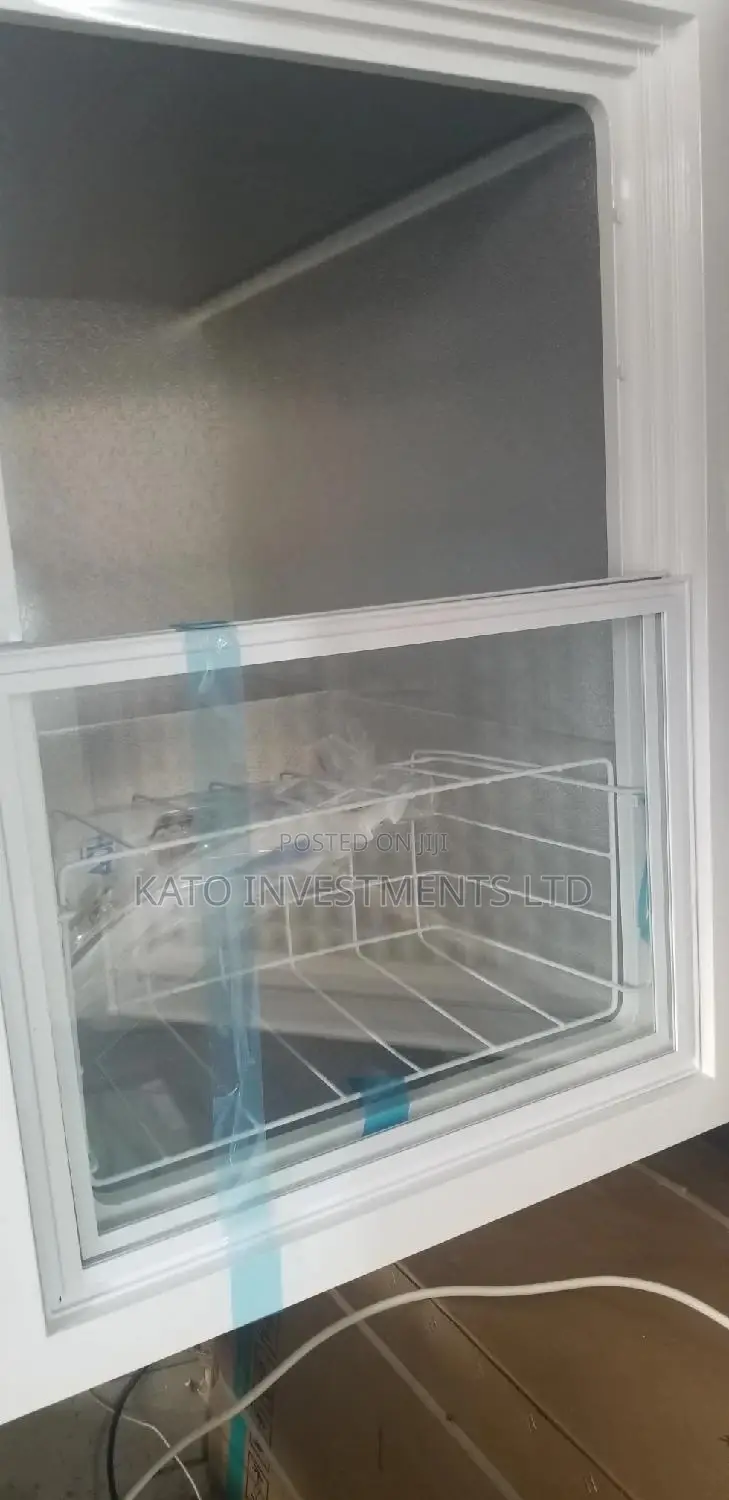 Adh 200litrs Deepfreezer