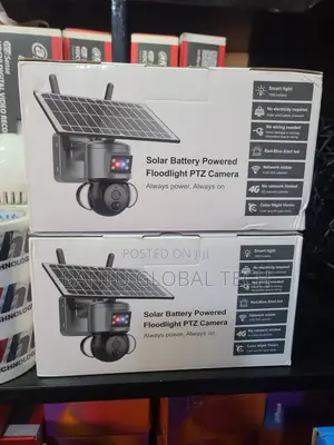 Solar Powered 4MP PTZ Dual Lens Camera
