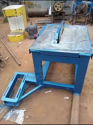 Electric Timber Cutting Machine