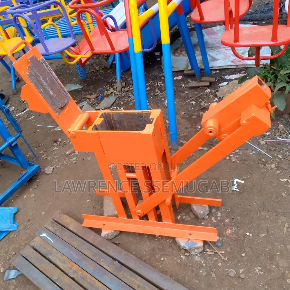 Single Interocking Brick Making Machine