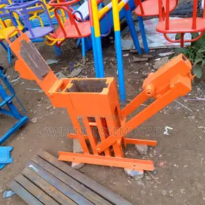 Single Interocking Brick Making Machine