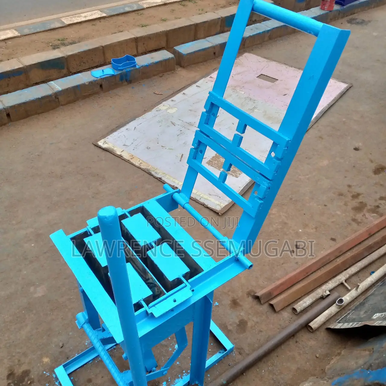 Two Brickmaking Machine
