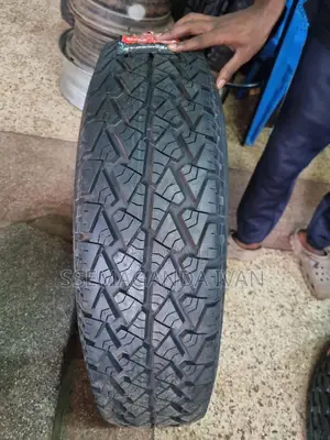 235/85r16 a/T