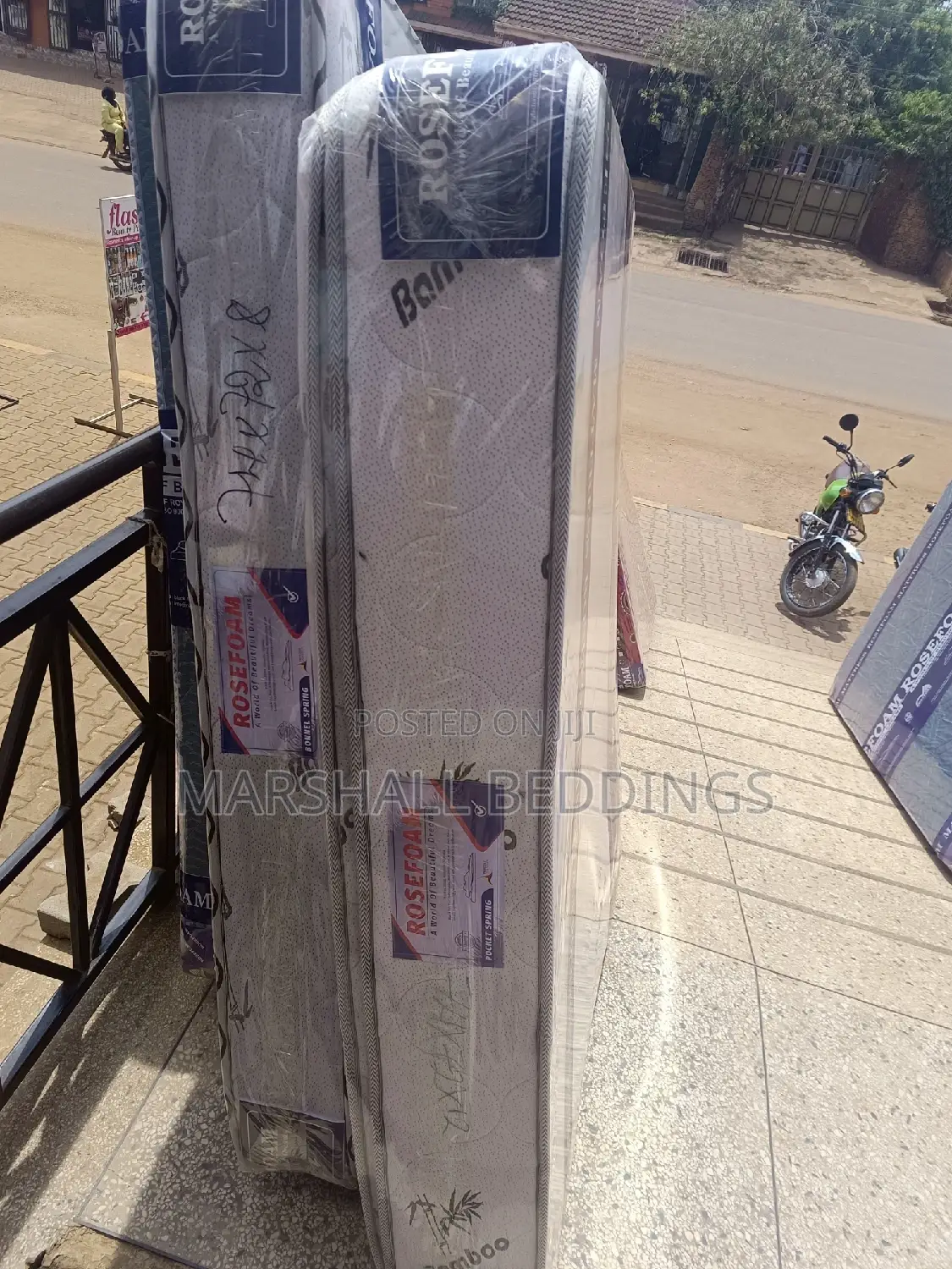 6x6/8inch Roseform Spring Mattress
