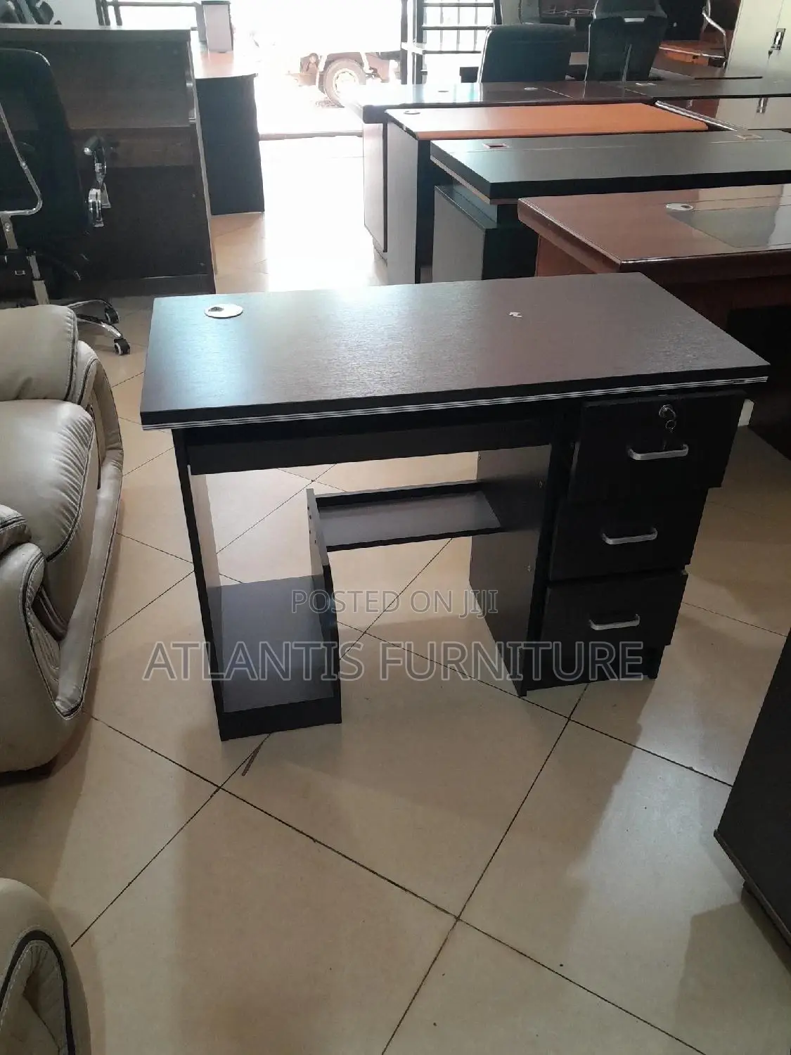 Black Computer Table