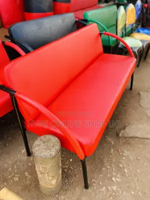 Salon Comfortable Chairs