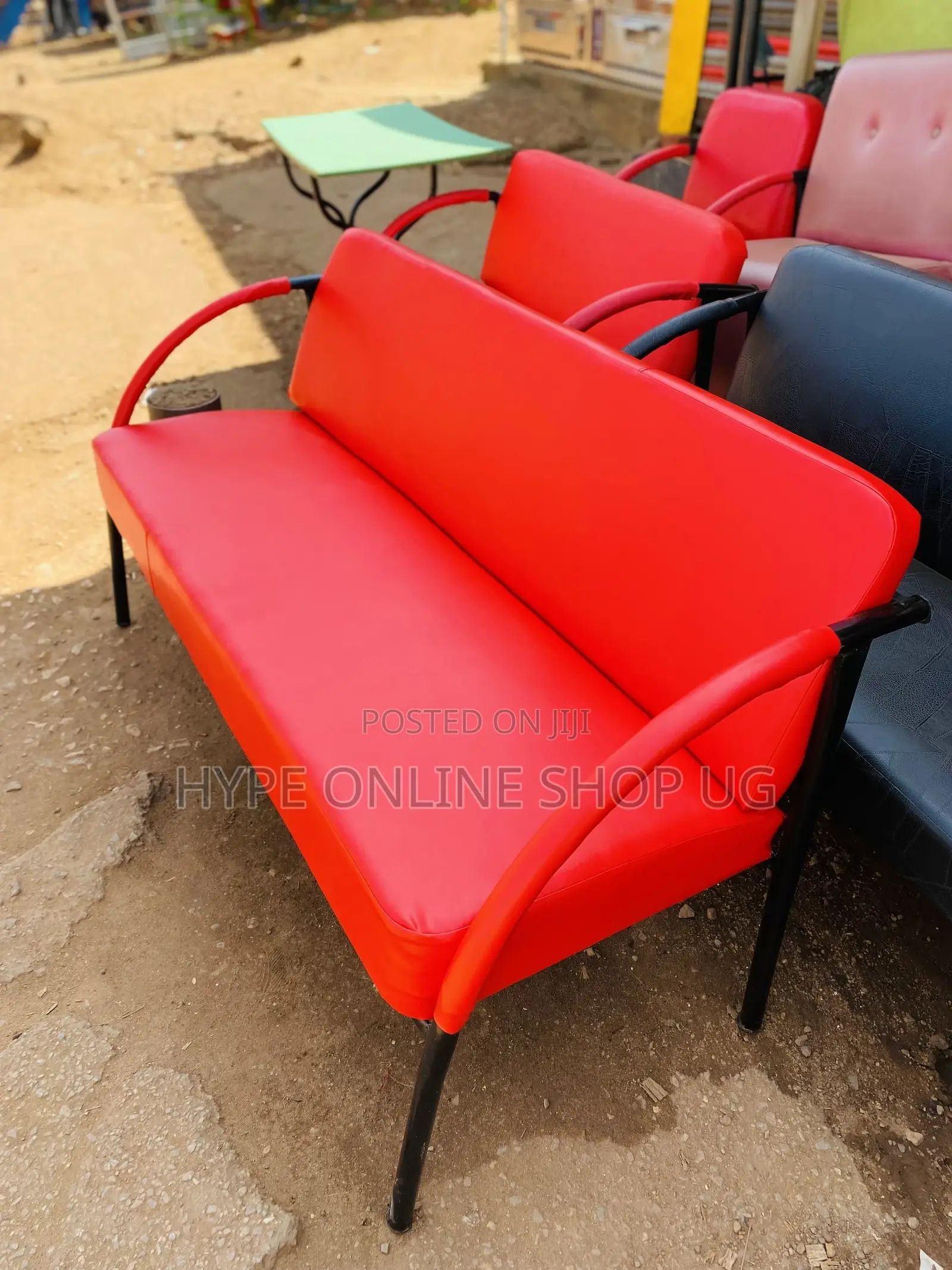 Salon Comfortable Chairs